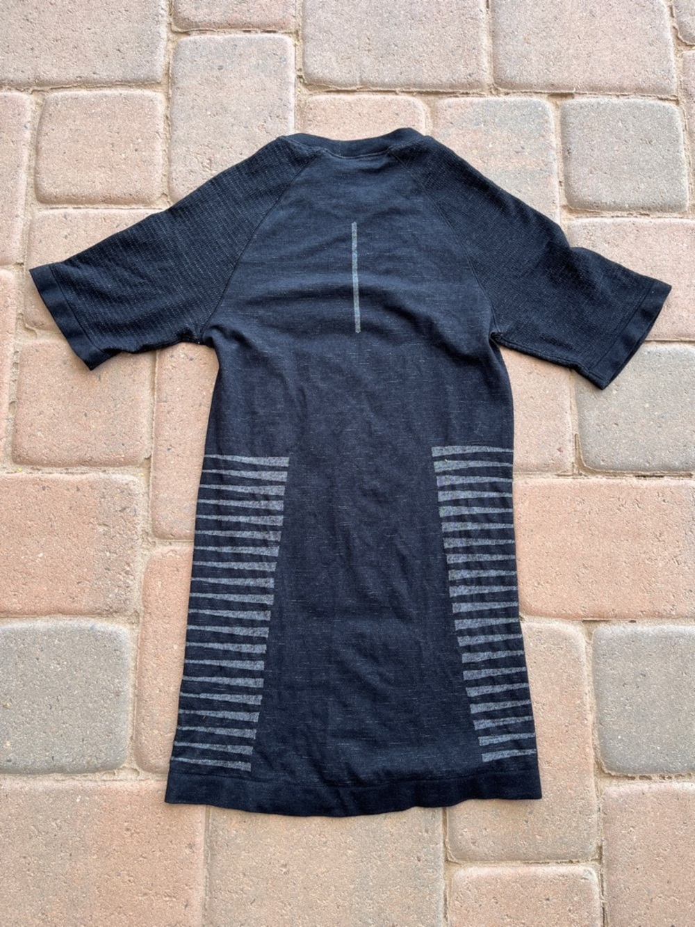 PROZIS Men’s S Charcoal Black Peak Revoknit Performance Merino Wool Tee T-Shirt